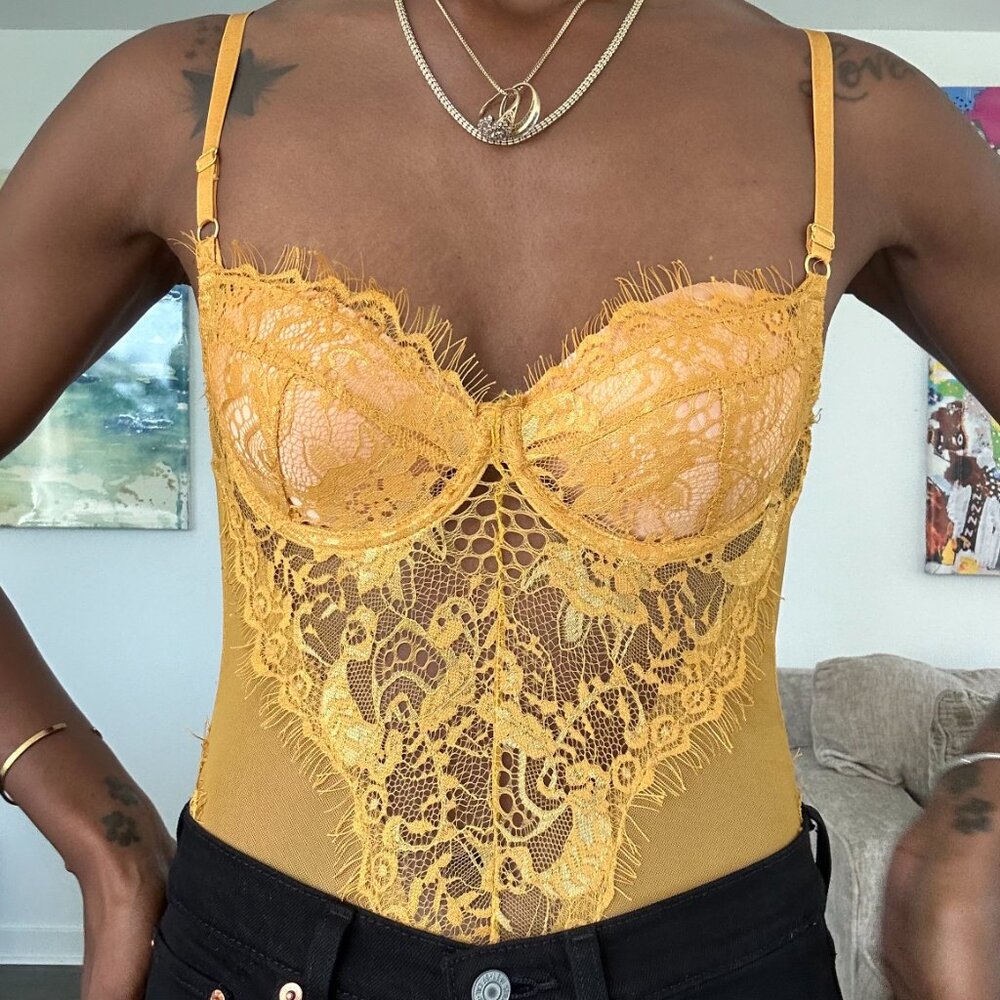 Akira Lace Bodysuit